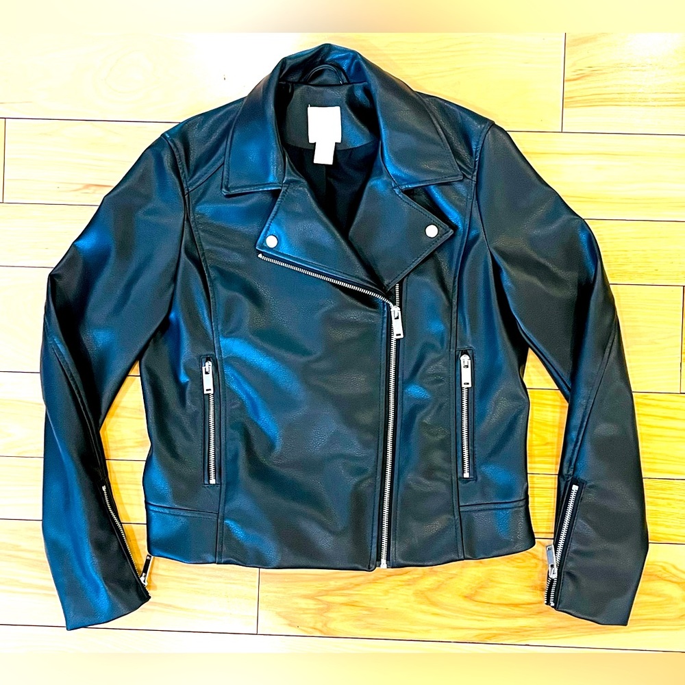 Black Faux Leather Jacket, SIZE SMALL, ROCKER JACKET—EXCELLENT CONDITION